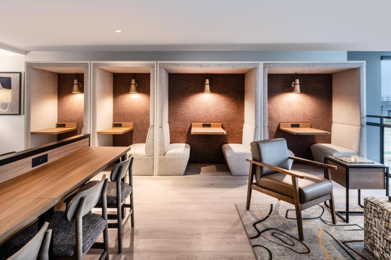 Atwell Suites - Denver Airport Tower Road By Ihg Buitenkant foto