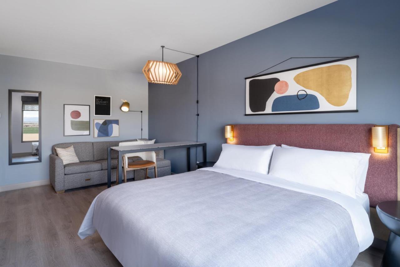 Atwell Suites - Denver Airport Tower Road By Ihg Buitenkant foto