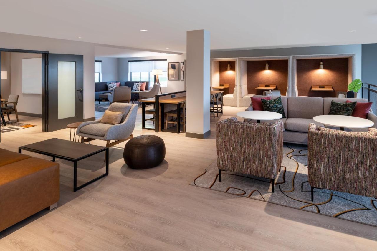 Atwell Suites - Denver Airport Tower Road By Ihg Buitenkant foto