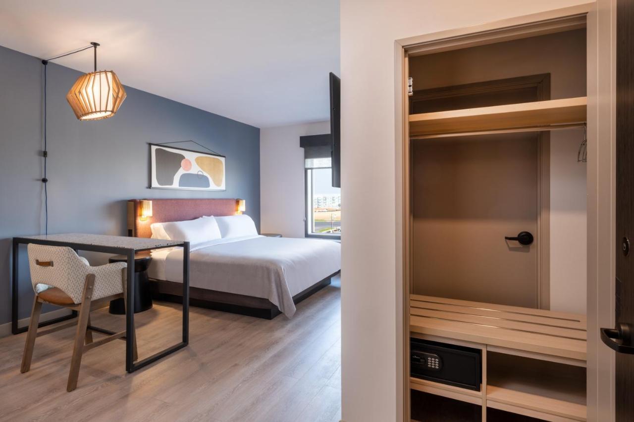 Atwell Suites - Denver Airport Tower Road By Ihg Buitenkant foto