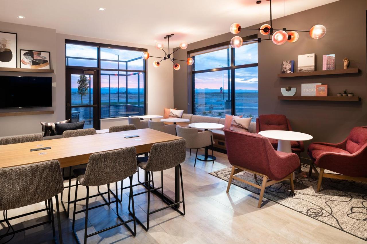 Atwell Suites - Denver Airport Tower Road By Ihg Buitenkant foto